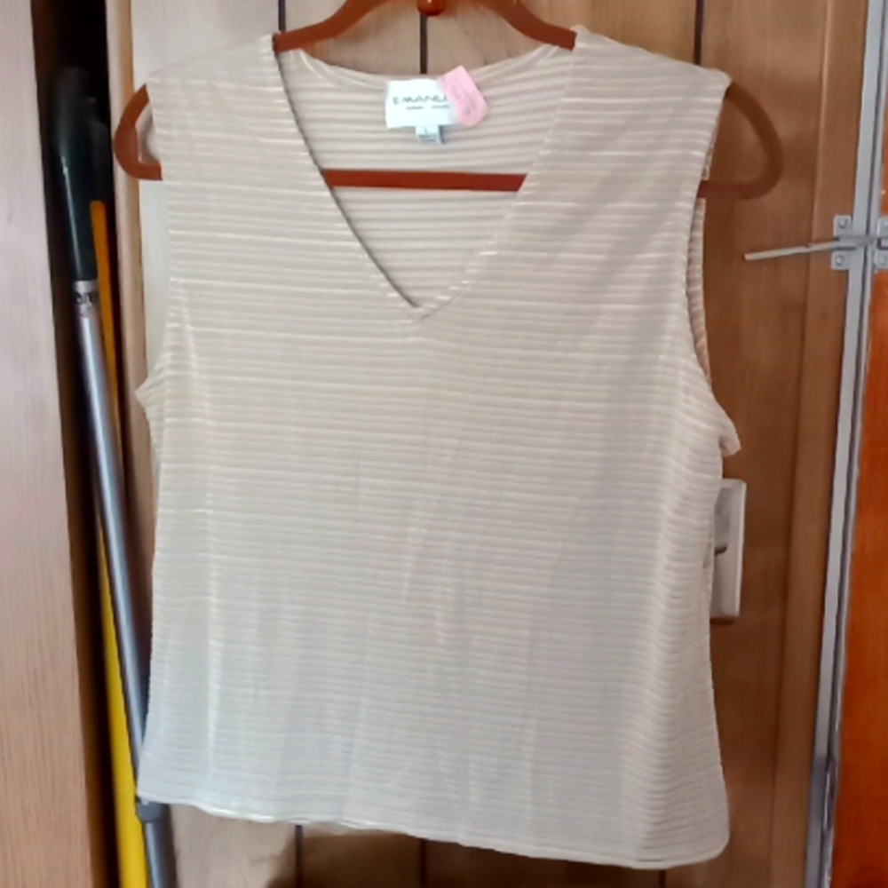 Woman's top